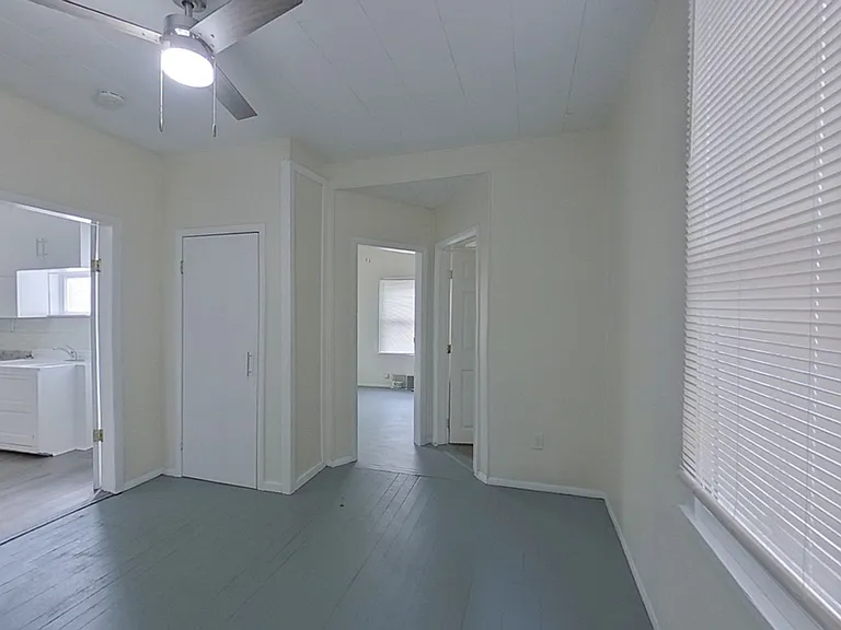 1473 Thomas Ave — Photo 8