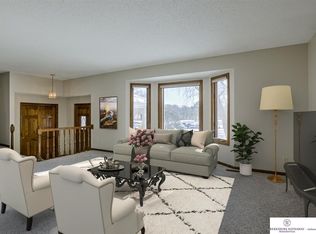 538 Piedmont Dr, Omaha, NE 68154
