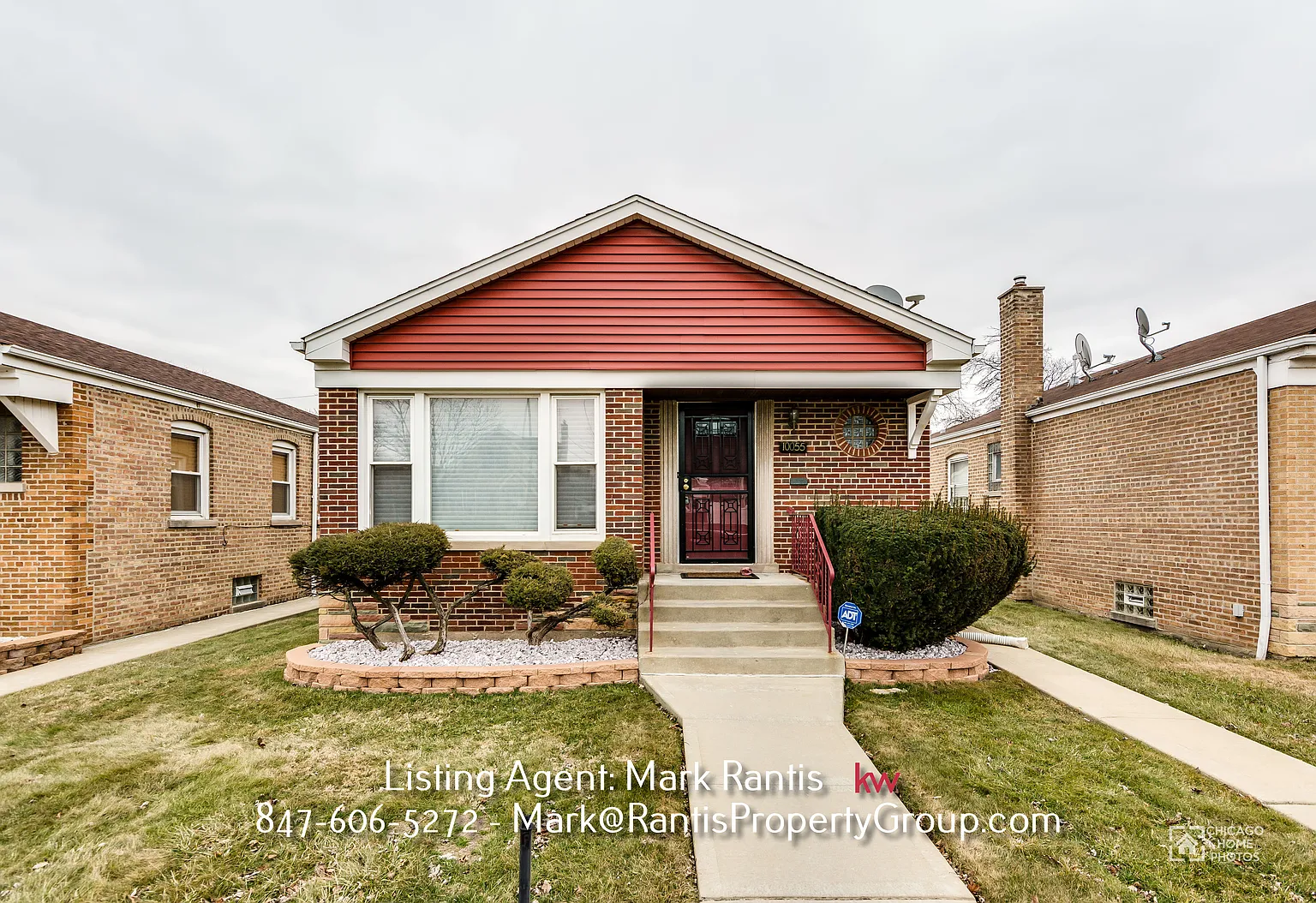 10055 S King Dr photo 1