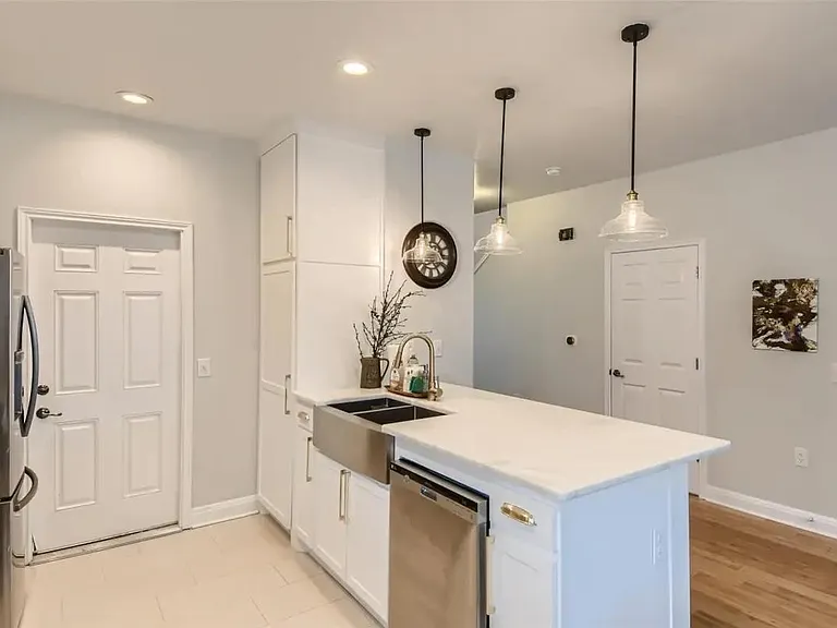 311 Blackson Ave #A — Photo 9
