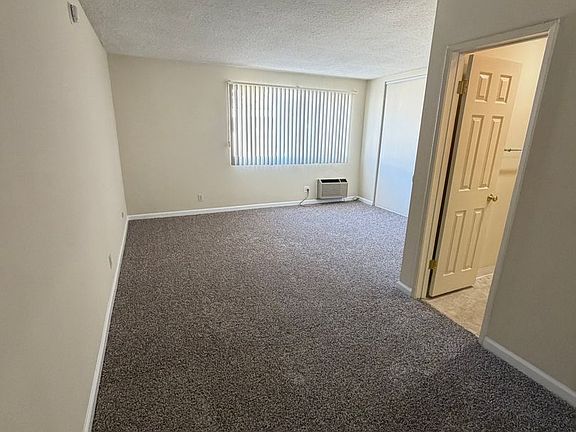 5th image of 18530 Prairie St APT 53