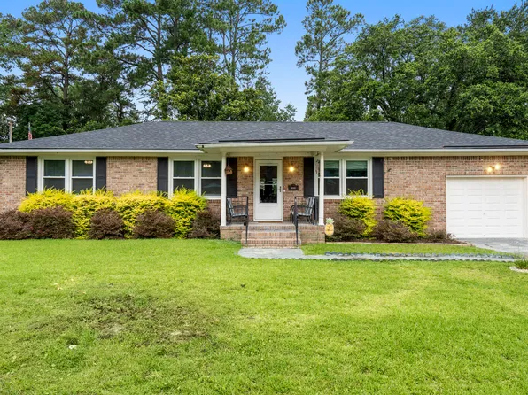2066 Vestry Dr, Charleston, SC 29414