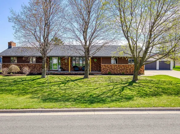 N4034 McHugh Rd, Kaukauna, WI 54130
