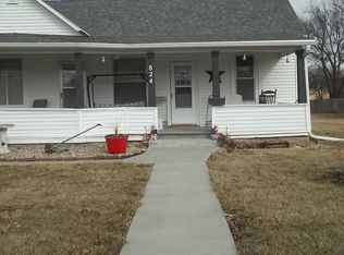 825 W Court St Beatrice NE 68310 Zillow