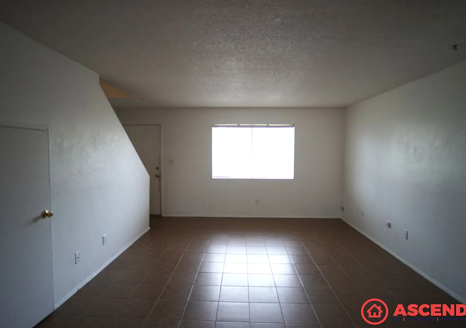 117 Hughes Avenue — Photo 4