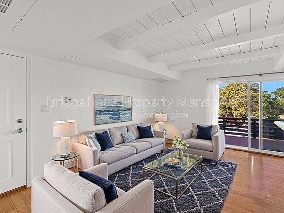 3rd image of 4263 Mentone St