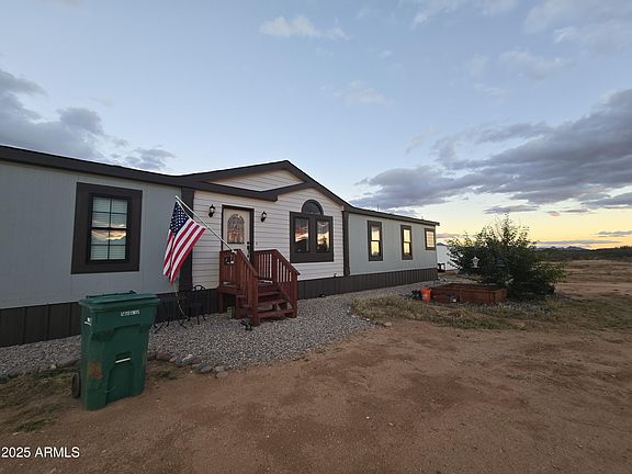3rd image of 9797 E NEVADA Drive