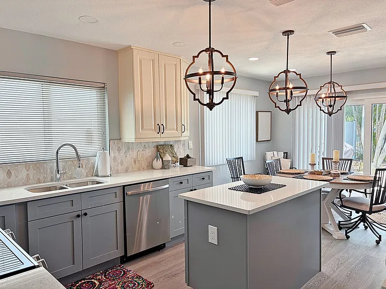 10128 Yacht Club Dr — Photo 13