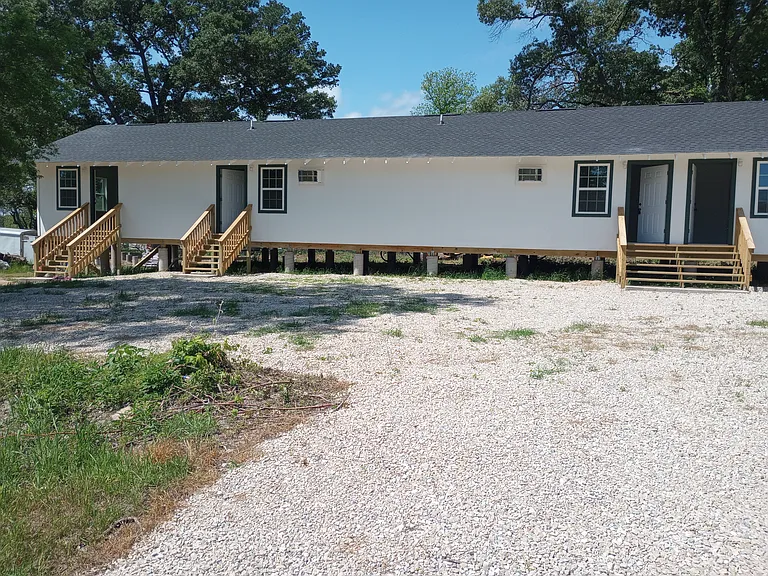 217 Springdale #J — Photo 9