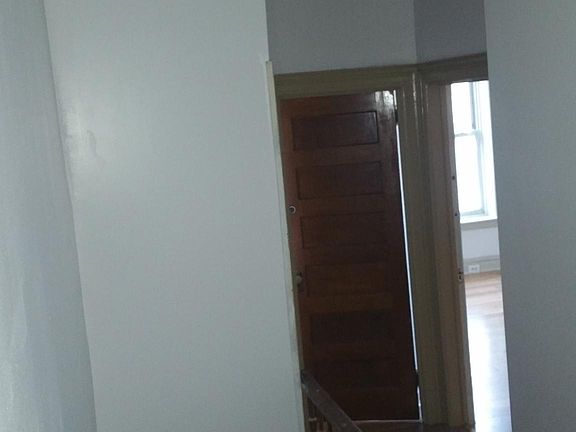 4th image of 6065 Catalpa Ave Fl 2nd
