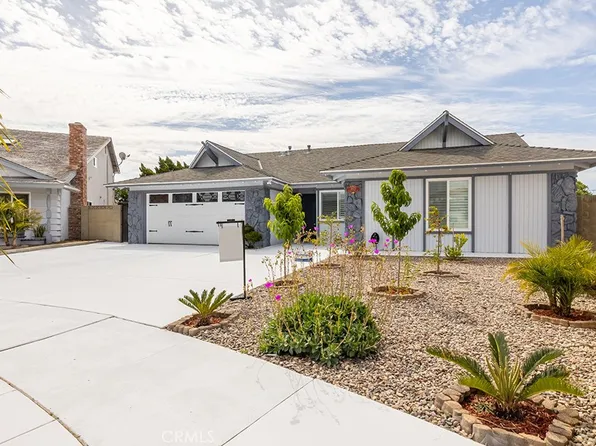 8972 Pebble Beach Cir, Westminster, CA 92683