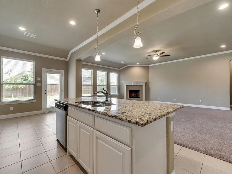 349 Strait Ln — Photo 9