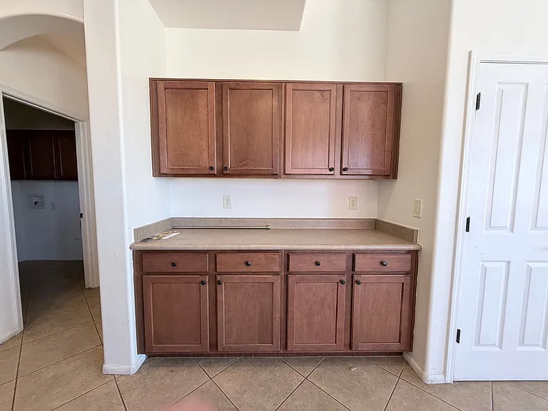 1024 Horner Dr — Photo 6