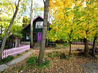 90 Lakeview Ave, Tonka Bay, MN 55331