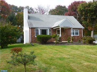 1092 Sunset Ln, Bensalem, PA