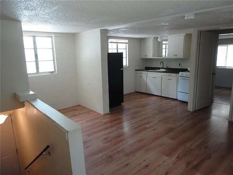 3205 Grooms St #C — Photo 6