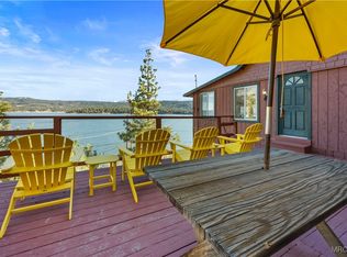 305 N Shore Dr, Fawnskin, CA 92333