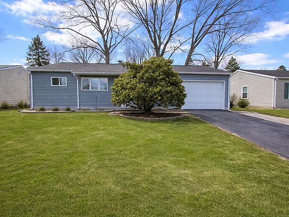 2nd image of 338 Southwood Dr