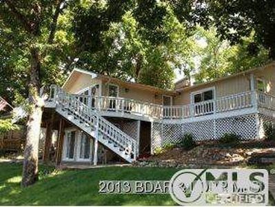 2703 Bittersweet Rd, Lake Ozark, MO, 65049