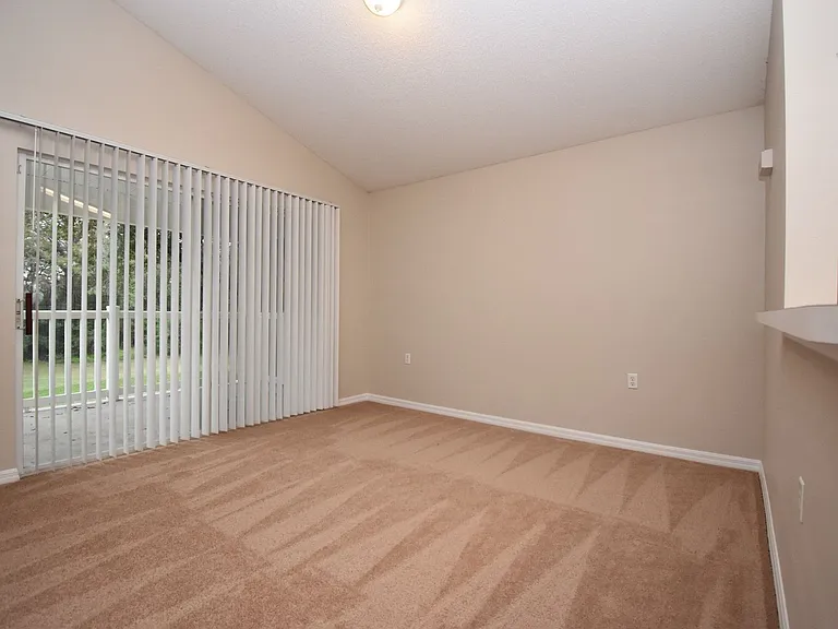 10000 SW 52nd Ave #GG199 — Photo 6