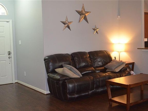 4th image of 4421 Westcliffe Dr