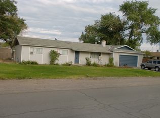 140 Arrow St, Fernley, NV 89408