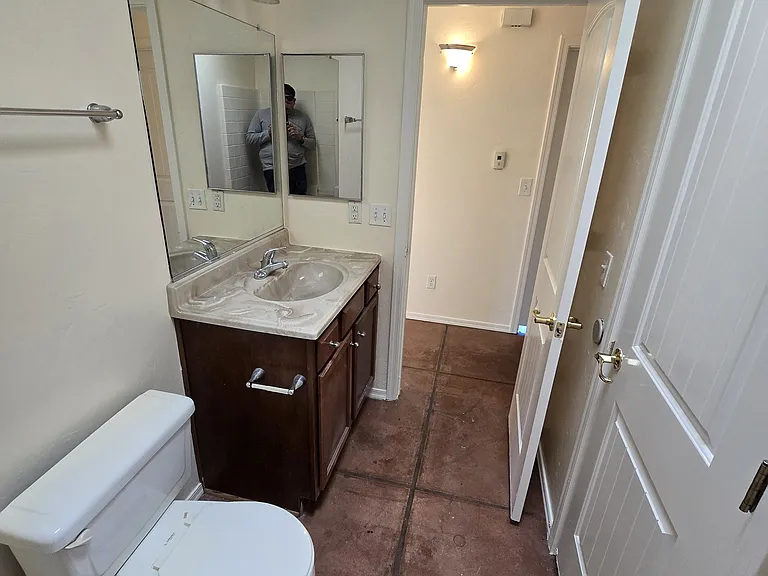 3331 E Bermuda St — Photo 9