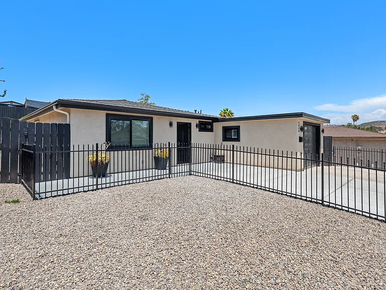 4048 Marzo St — Photo 1