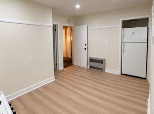 6 Europe St APT 1, Providence, RI 02903