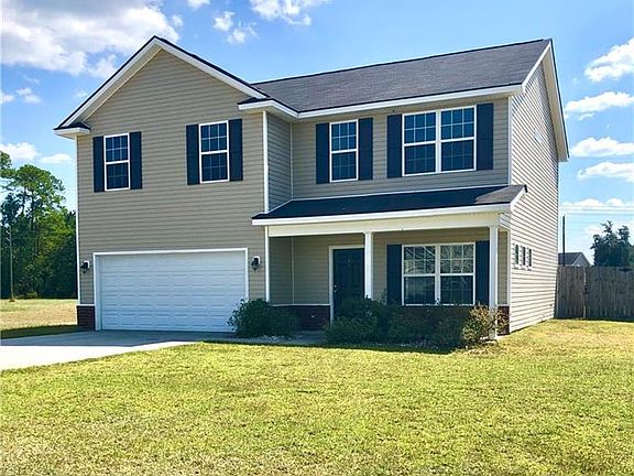 2nd image of 18 Clydesdale Ct NE