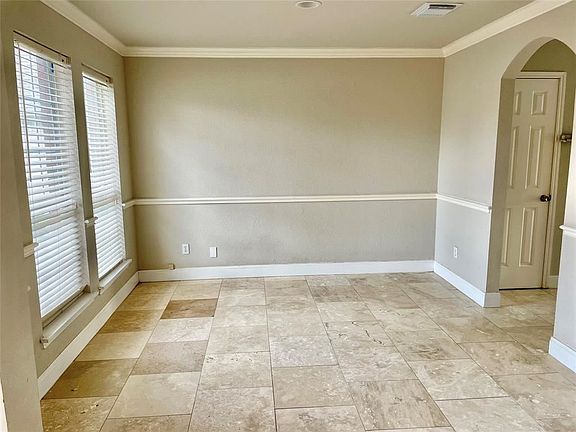 2nd image of 2146 Winding Springs Dr