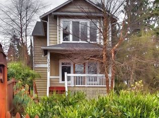 10307 15th Ave NE, Seattle, WA 98125