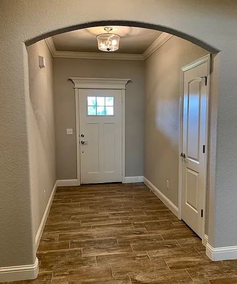 5601 Sapphire Dr — Photo 3