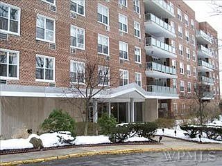 1st image of 222 Martling Ave #4-G