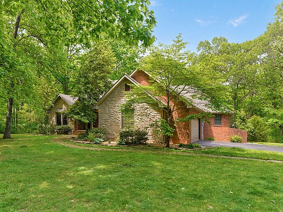 5th image of 871 N Salt Lick Court