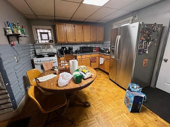 5th image of 4841 W Armitage Ave
