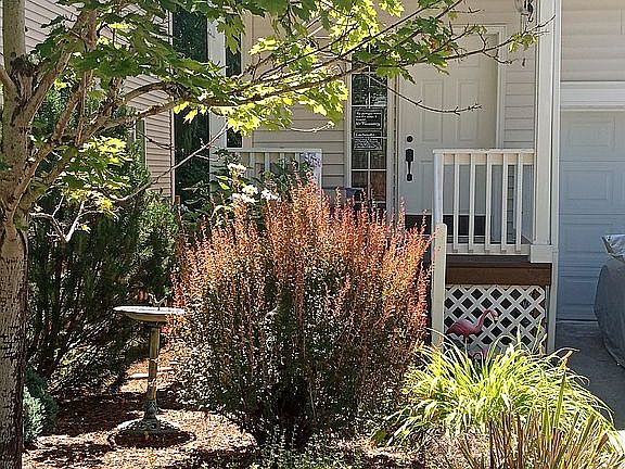 2nd image of 6640 NE Blacktail Way