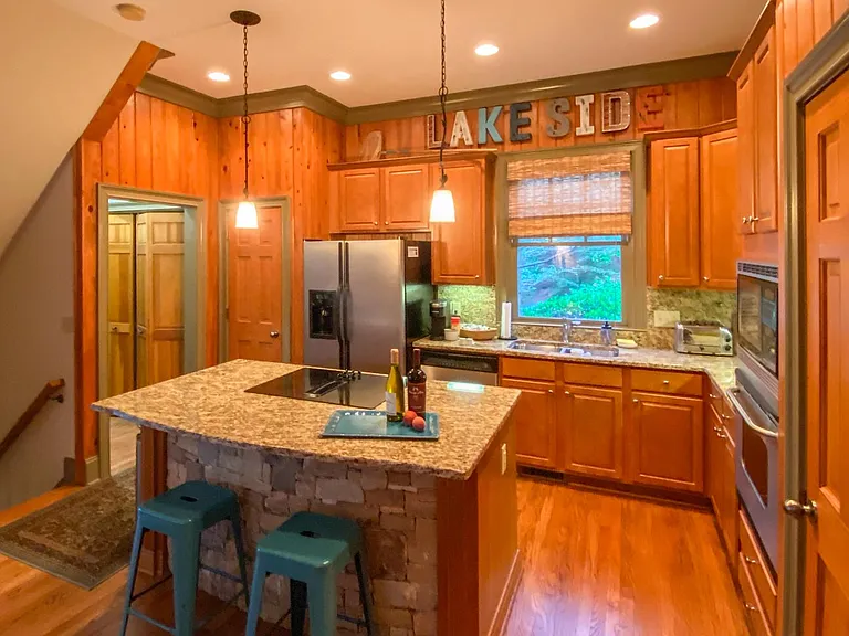 163 Laurel Ridge Trl — Photo 6