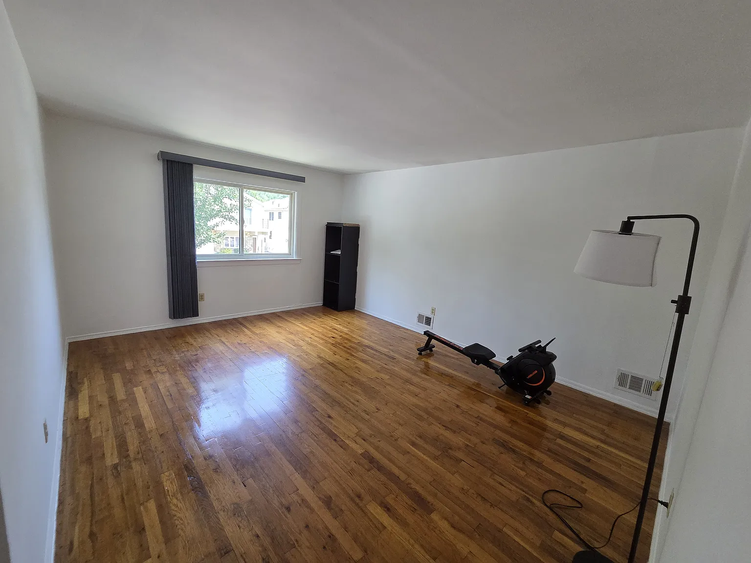 1 bed, 500 sqft, $1,700 — Photo 1