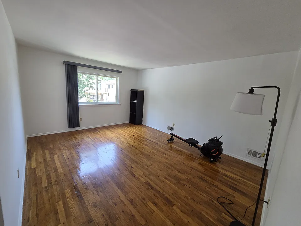 48 Norwich St #2