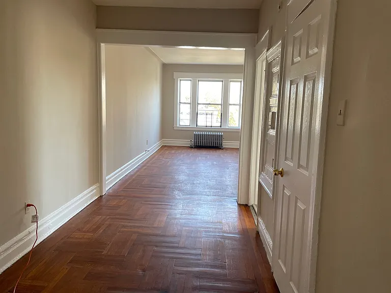 23 Harvard St #12 — Photo 3