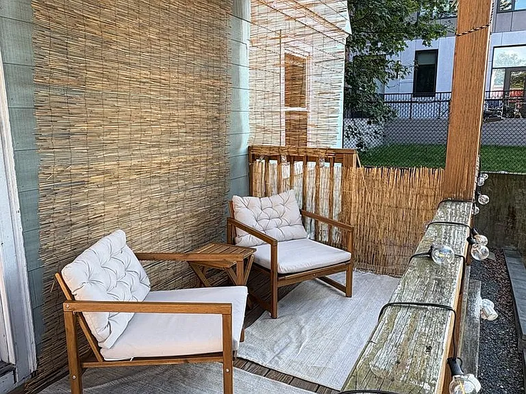 21 Sunset St #1A — Photo 24