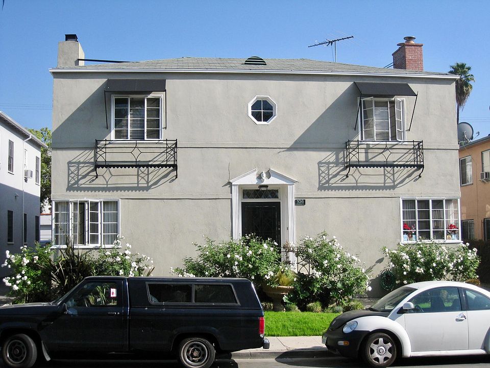 1st image of 106 N Edgemont St APT 1