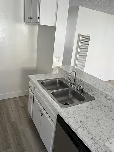 Floor plan 2 bedroom 1 bath