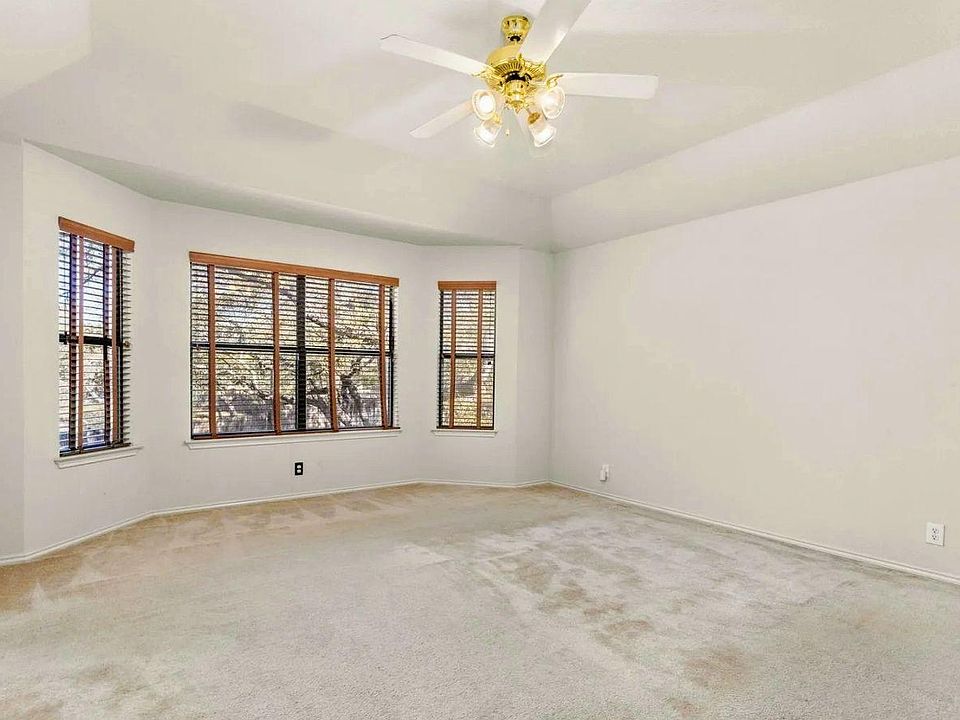 1st image of 22114 Prospect Hl
