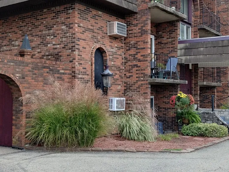 10056 Sandusky Rd #5 — Photo 13