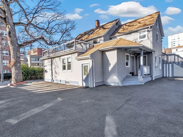 stamford-connecticut-177187067 picture