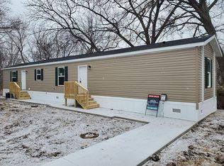 2525 County Line Rd #27A, Des Moines, IA 50321