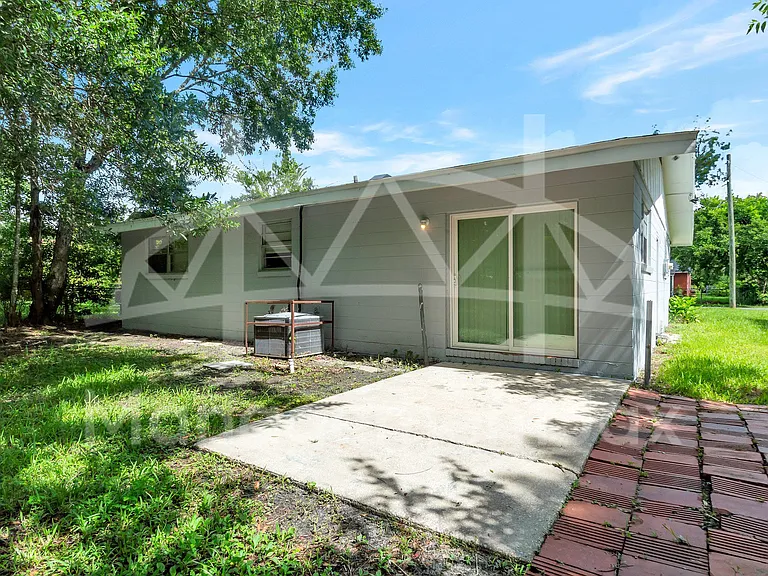 3362 Lowell Ave — Photo 11