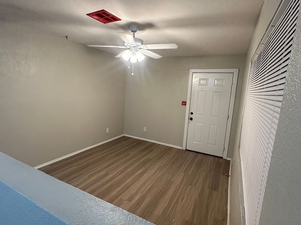 2225 E Wood St Unit D